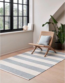 Tappeto da interno/esterno azzurro/color crema 140x180 cm Bob Blue Fog – Pappelina