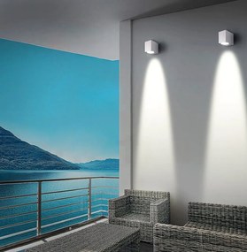 Applique Quadrata Monodirezionale IP65 - GU10 Bianco