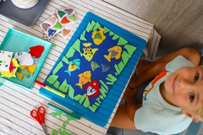 Gioco con adesivi - amiamo il pesce