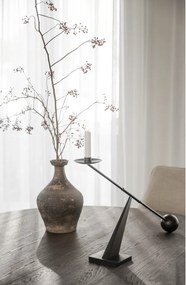 Tavolo da pranzo rotondo in rovere marrone scuro ø 135 cm Maddock - Rowico