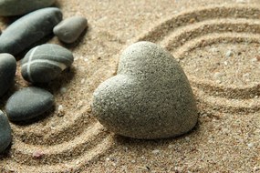 Carta da parati autoadesiva – Pietra Zen a forma di cuore