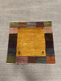 Gabbeh Tappeto 60x60 Giallo (Iran) Annodato A Mano