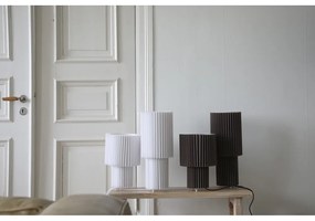 Lampada da tavolo grigia con paralume in tessuto (altezza totale 32 cm) Catis – Markslöjd