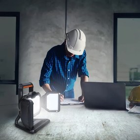 Solight WM-30W-RE-LED Proiettore ricaricabile dimmerabile LED/30W/6600 mAh 4000K IP54