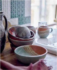 Tazza marrone in ceramica 280 ml Paula – Bloomingville