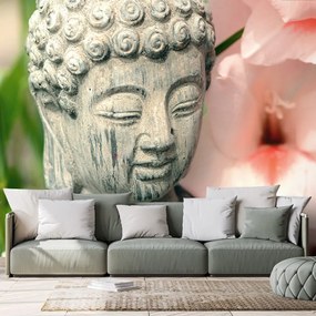 Carta da parati autoadesiva – Statua di Buddha nel giardino Zen