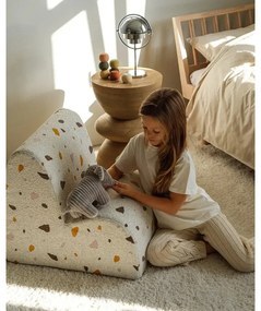 Poltrona per bambini bianca con rivestimento in bouclé e ciniglia Terrazzo Cloud – Wigiwama