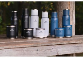 Borraccia termica nera in acciaio inox 1 l Adventure To-Go Black – Stanley