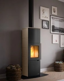 Palazzetti Eva S Stufa A Legna ad aria Con Accumulo 7Kw in acciaio in Ceramica Bianco Caffellatte