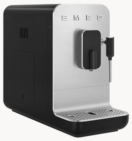 Macchina da caffè automatica con sistema latte integrato Kompakt