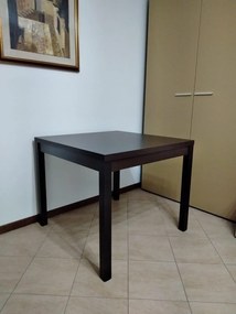 Tavolo da pranzo in legno moro wengè con apertura a libro 90x90 cm