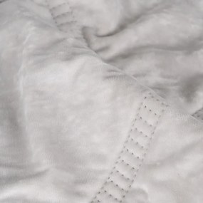 Copriletto color crema in velluto con rivestimento trapuntato 230x260 cm – Ixia