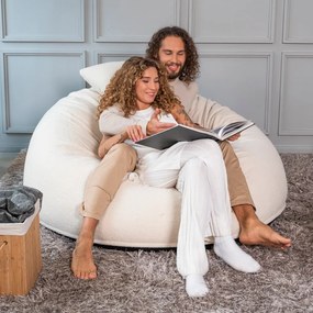 Puof a sacco color crema con rivestimento in bouclé Om 135 – SLOWDOWN