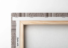 Quadro su tela – Rosa in cornice storica