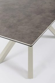 Tavolo SEAN in ceramica effetto cemento e gambe in acciaio tortora 180&#215;90 cm