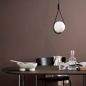 Lampadario nero con paralume in vetro Sessiz – Opviq lights