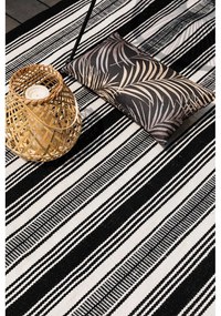 Tappeto per esterni bifacciale bianco e nero in plastica riciclata , 160 x 230 cm Zambezi - Green Decore