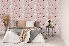 Carta da parati – Uccellini nella foresta fitta con sfondo rosa
