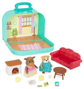 Li'l Woodzeez - Ambientato nel salotto di una valigia