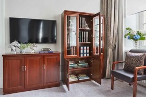 Armadio per ufficio o studio in stile classico a 3 ante PRESTIGE C630C
